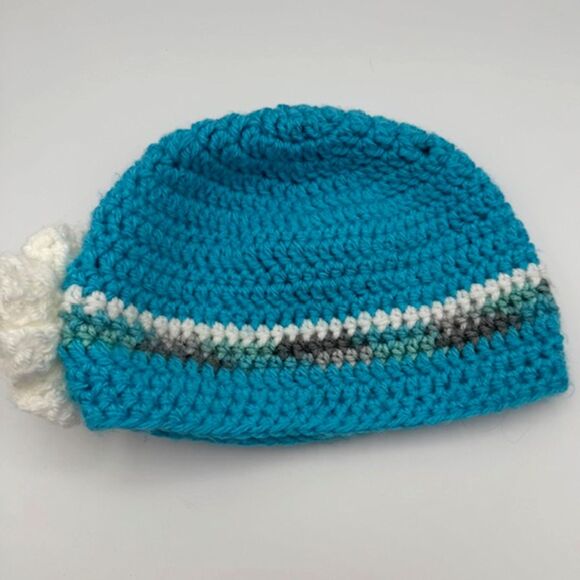 Handmade Women’s Blue Crochet Beanie White Flower Stripe Winter Hat Grannycore - Picture 3 of 9